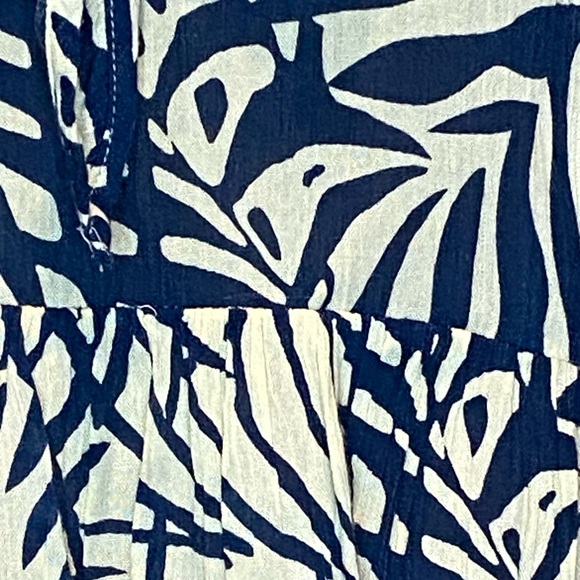 Patrons of Peace Cute Knot Front Spaghetti Straps Cropped Tank Top Sz Large NWT - Picture 4 of 5